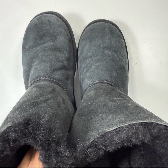 UGG Bailey Black Bow Slip On Boots - Picture 6 of 12